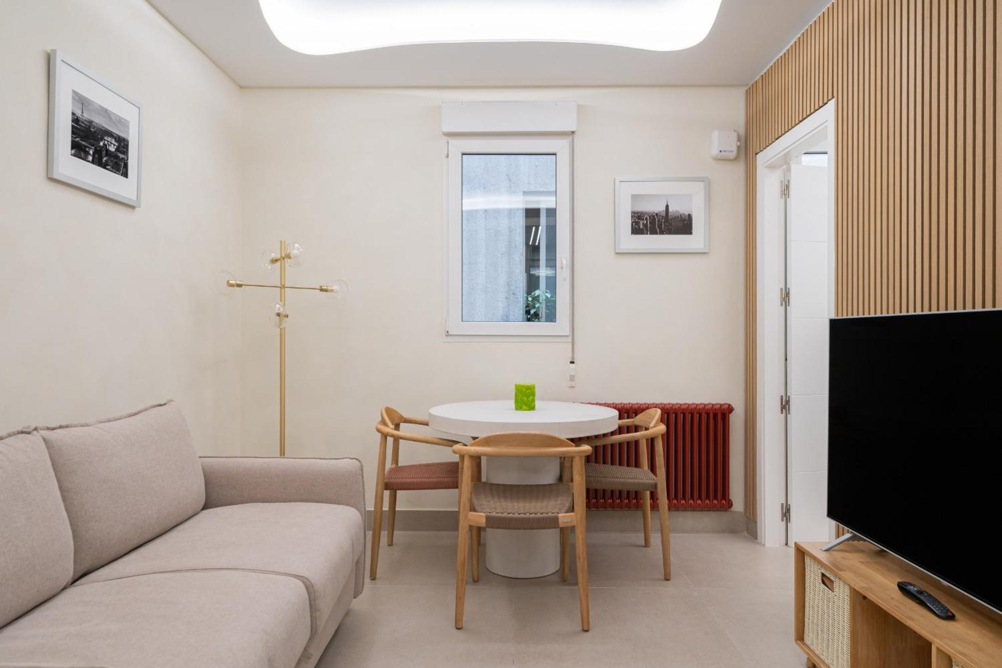 Apartamento Exclusivo En El Retiro Metro Ibiza Alquiler Temporal Мадрид Екстериор снимка